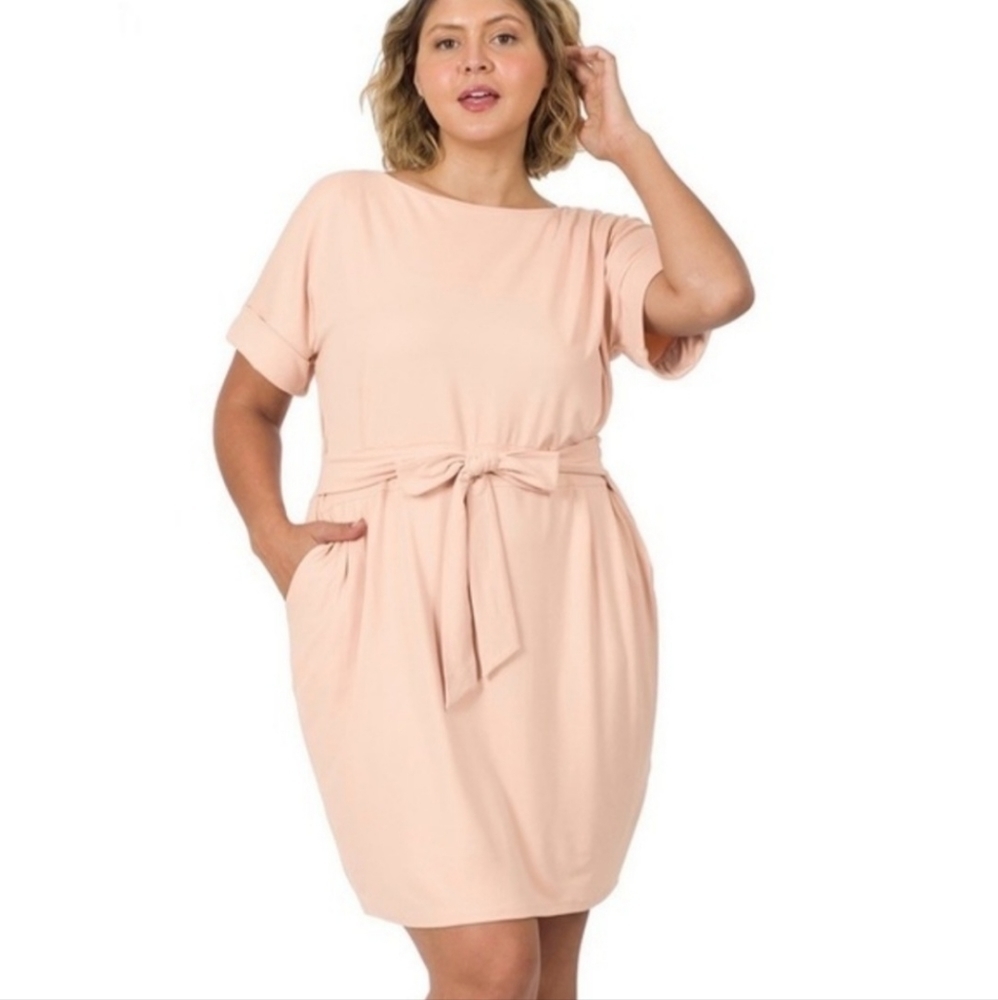 Plus size dress - Picture 5 of 6